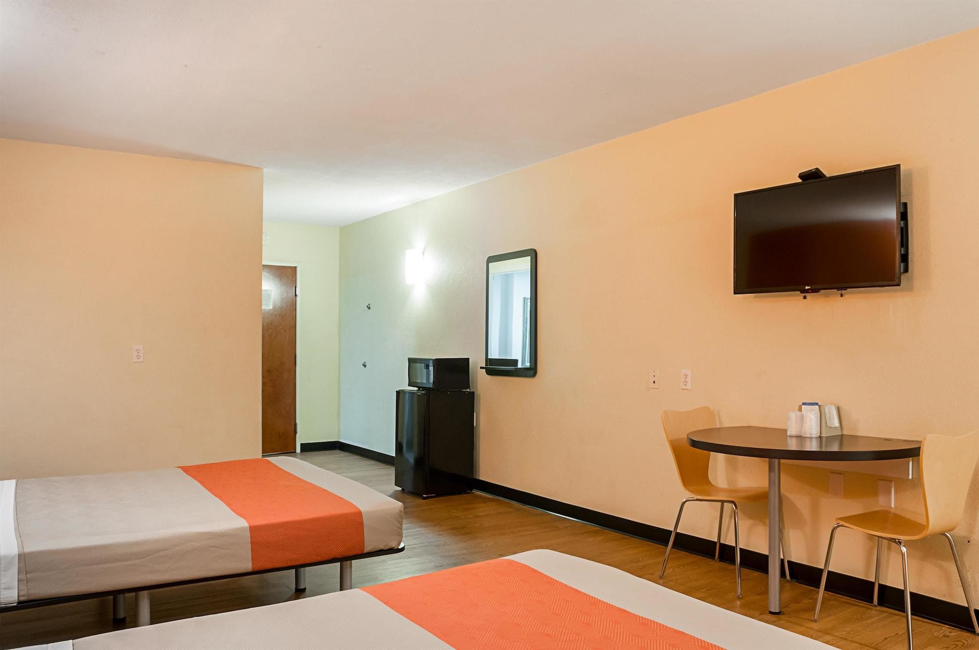 Motel 6-New Orleans, La - Near Downtown Bagian luar foto