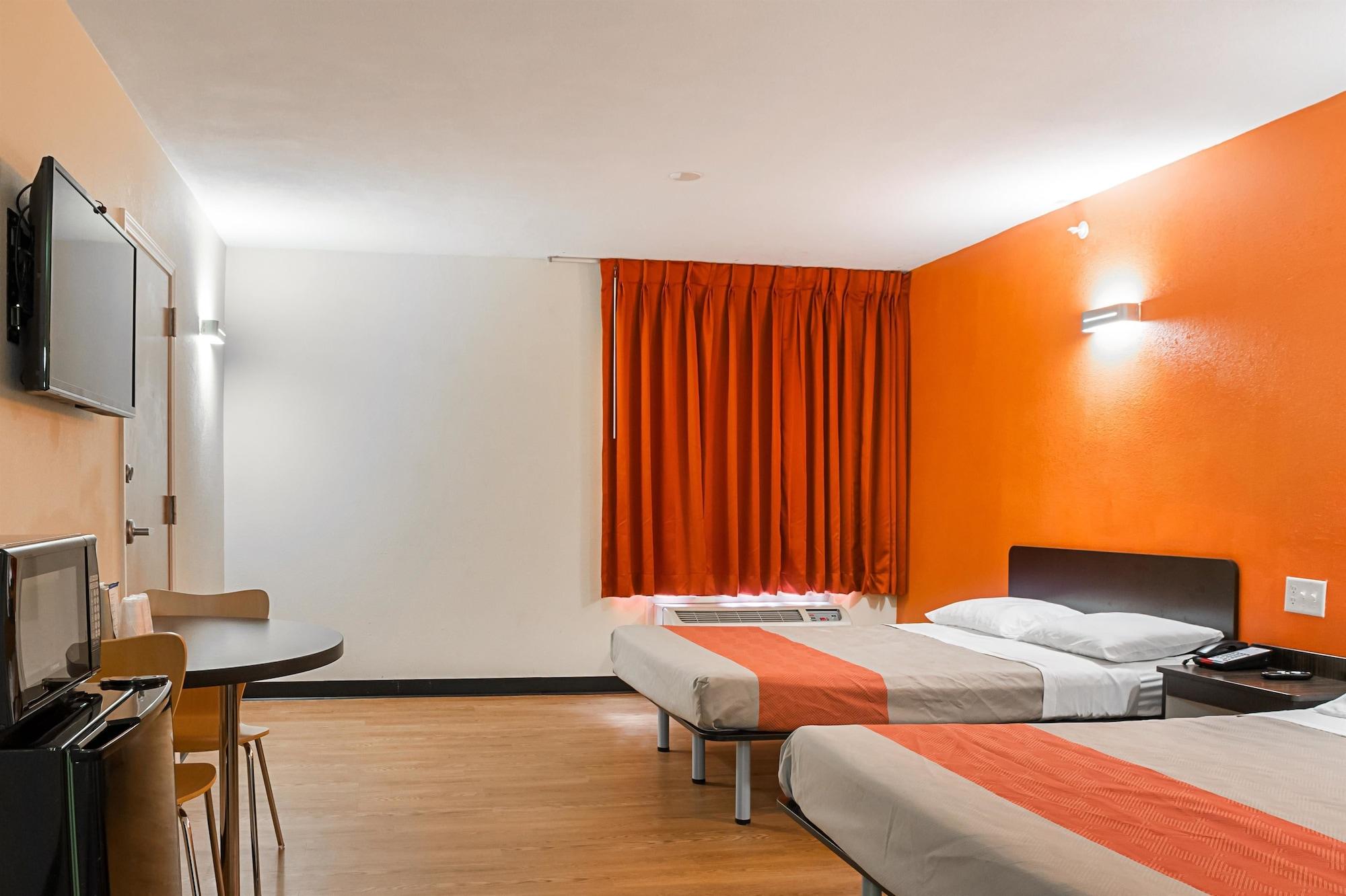 Motel 6-New Orleans, La - Near Downtown Bagian luar foto
