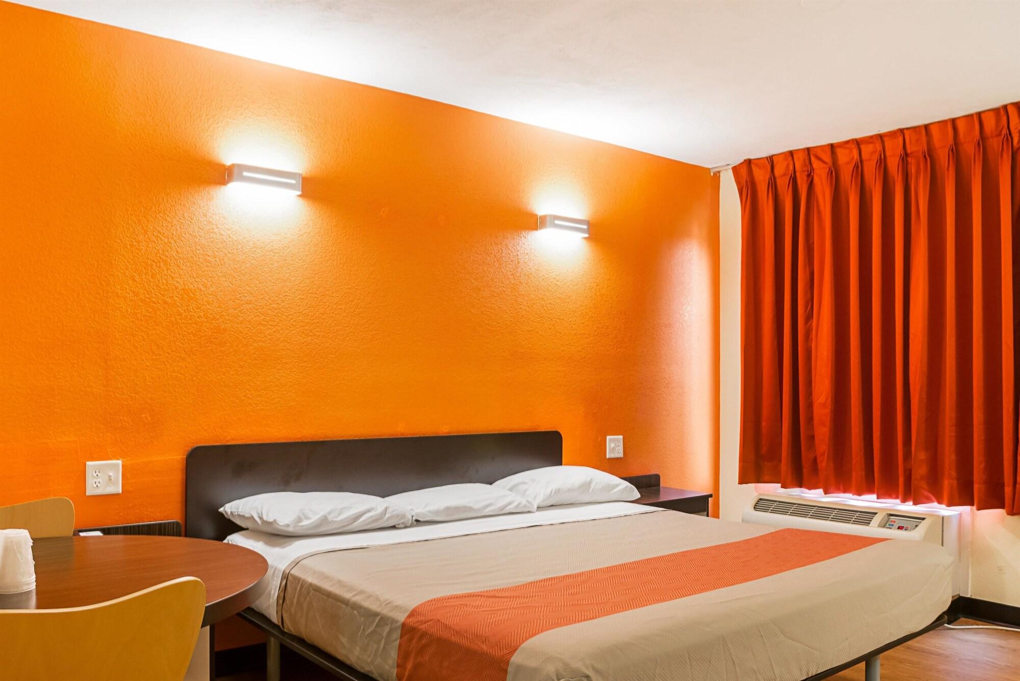 Motel 6-New Orleans, La - Near Downtown Bagian luar foto