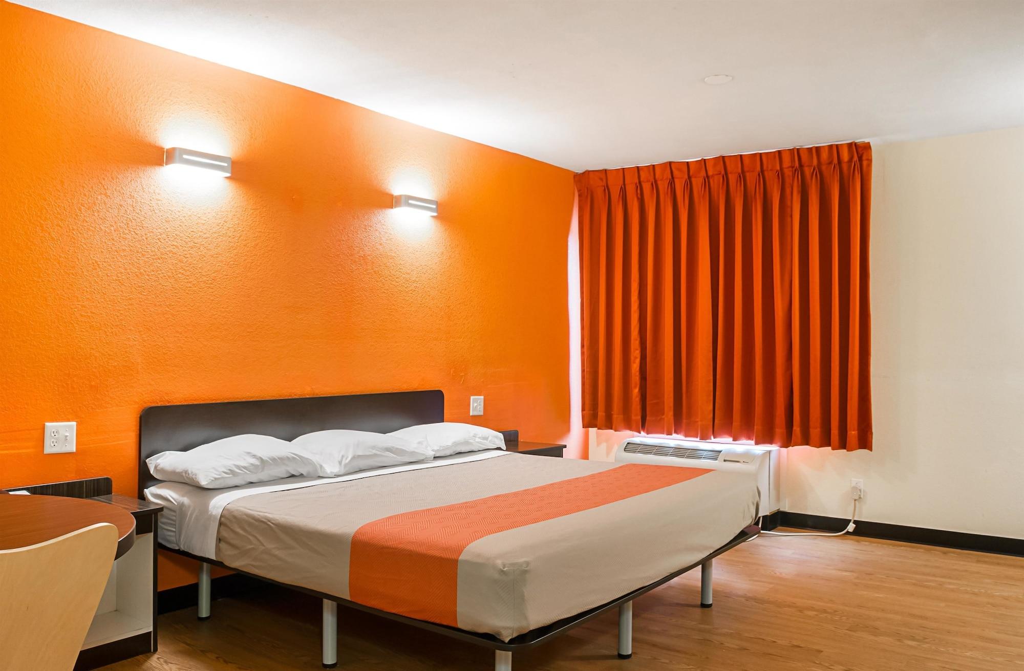 Motel 6-New Orleans, La - Near Downtown Bagian luar foto