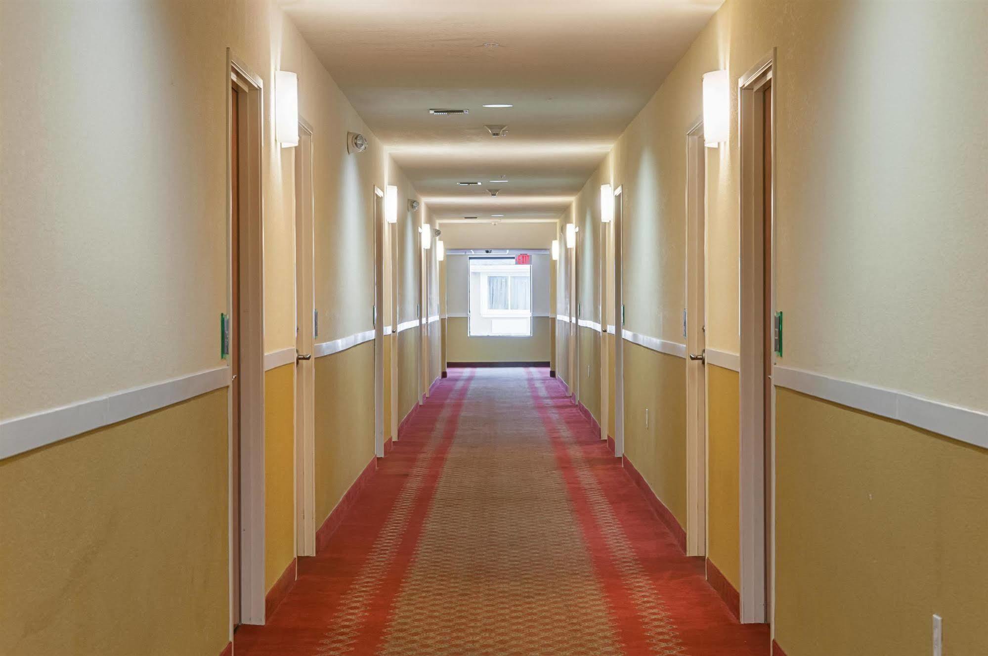 Motel 6-New Orleans, La - Near Downtown Bagian luar foto